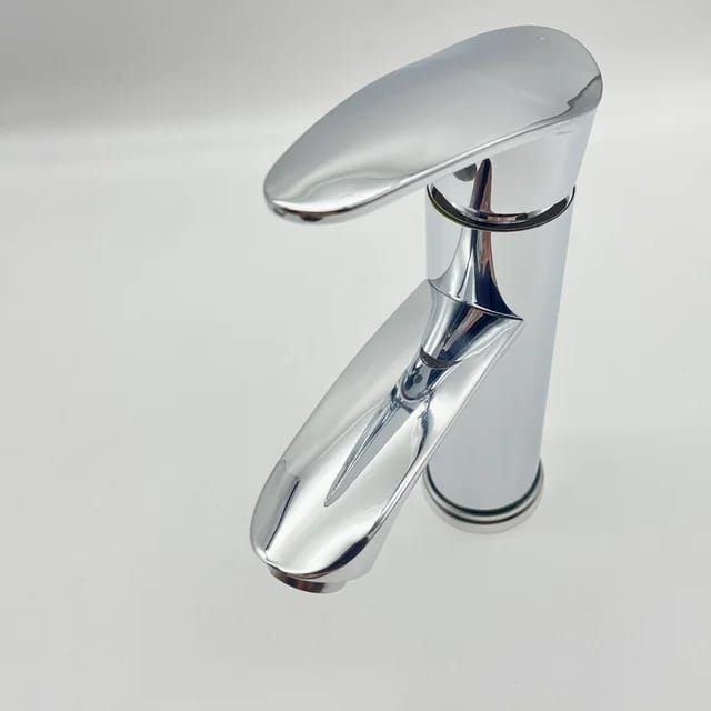 Smart Bathroom Faucet | Chrome